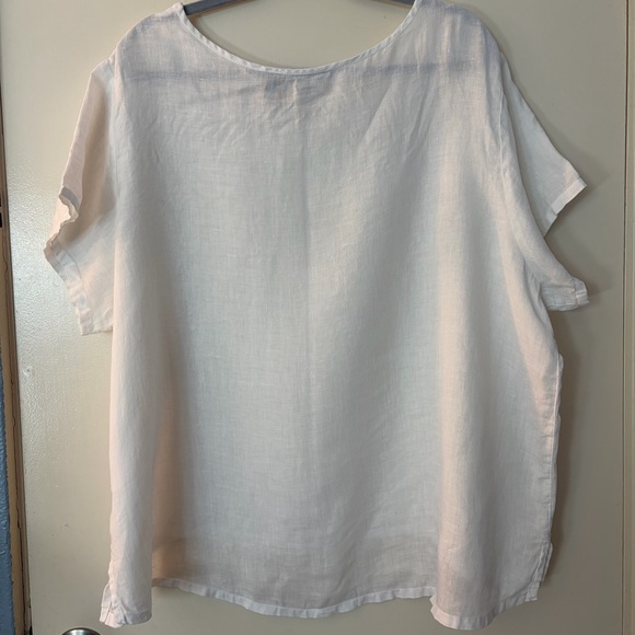 Tahari Women’s Linen white short sleeve flowy Blouse, size 2X - Picture 3 of 5